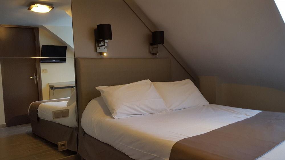 Pratic Hotel Paris Exterior foto