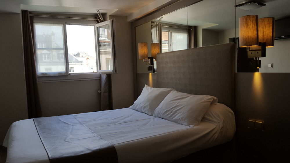 Pratic Hotel Paris Exterior foto